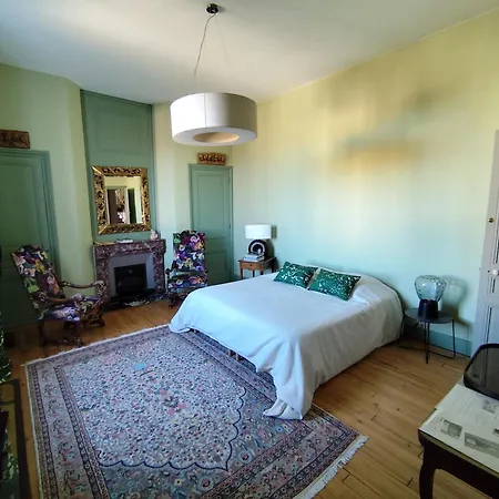 Clochi-clocha Guest house Montbrison