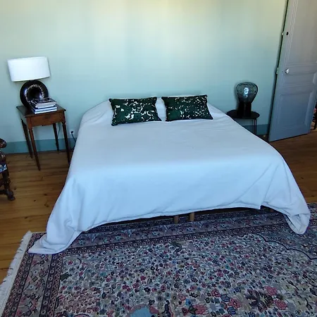 Guest house Clochi-clocha Montbrison