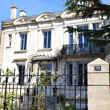 Clochi-clocha * Montbrison